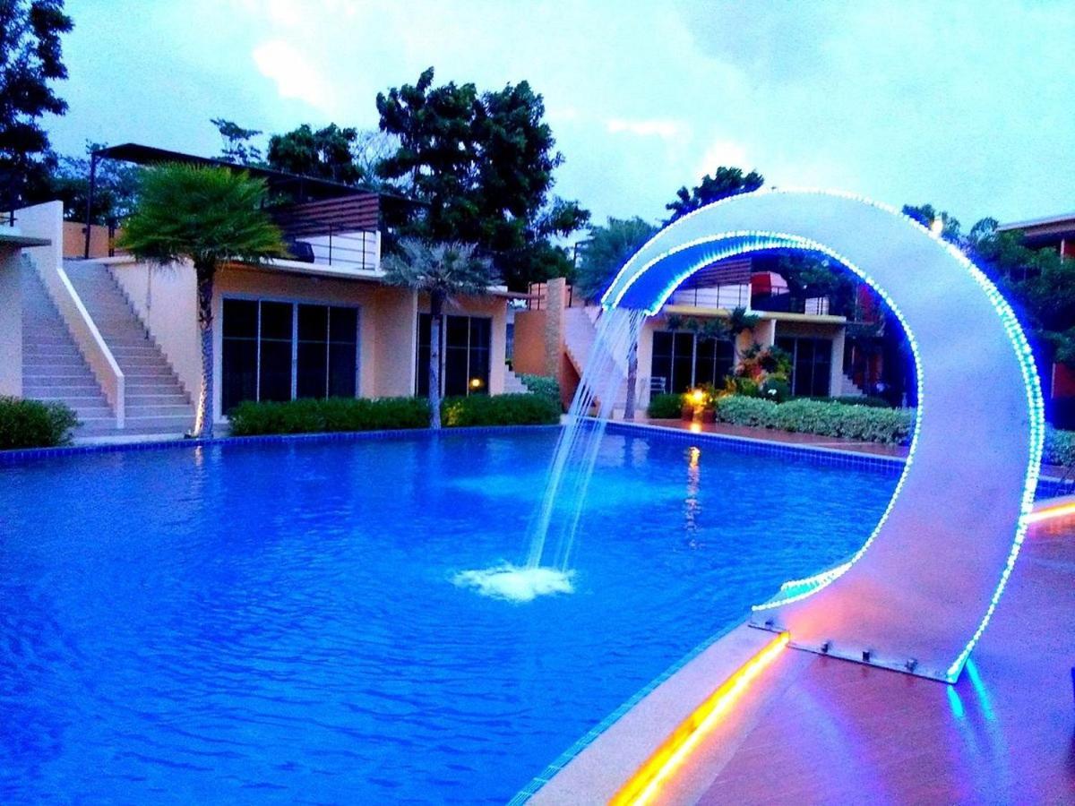 Bangkok.Grand.Resort Bang Bo Eksteriør billede