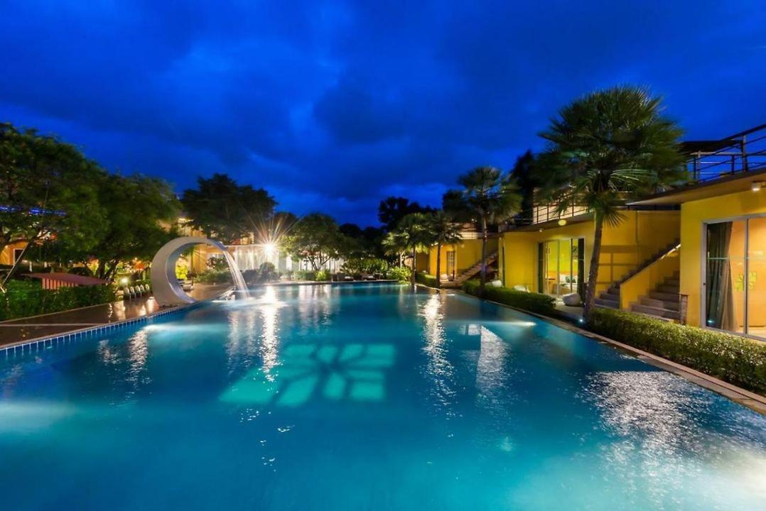 Bangkok.Grand.Resort Bang Bo Eksteriør billede