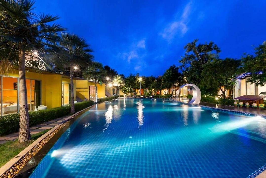 Bangkok.Grand.Resort Bang Bo Eksteriør billede