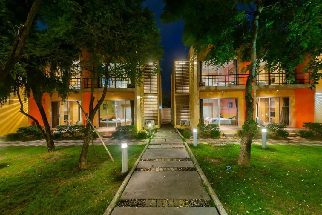Bangkok.Grand.Resort Bang Bo Eksteriør billede