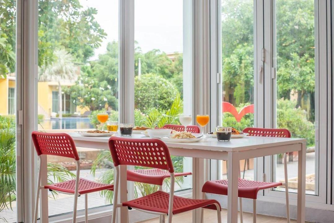Bangkok.Grand.Resort Bang Bo Eksteriør billede