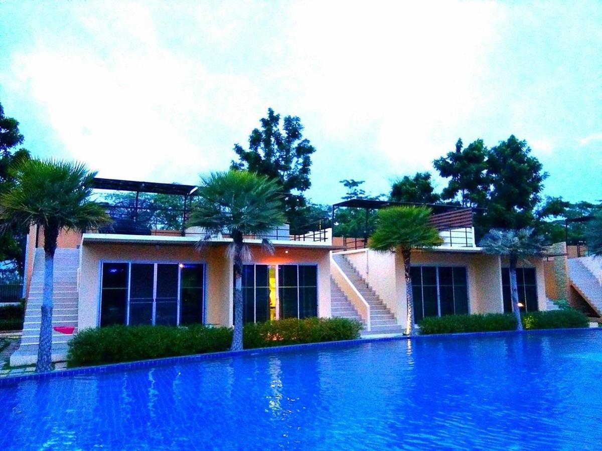Bangkok.Grand.Resort Bang Bo Eksteriør billede
