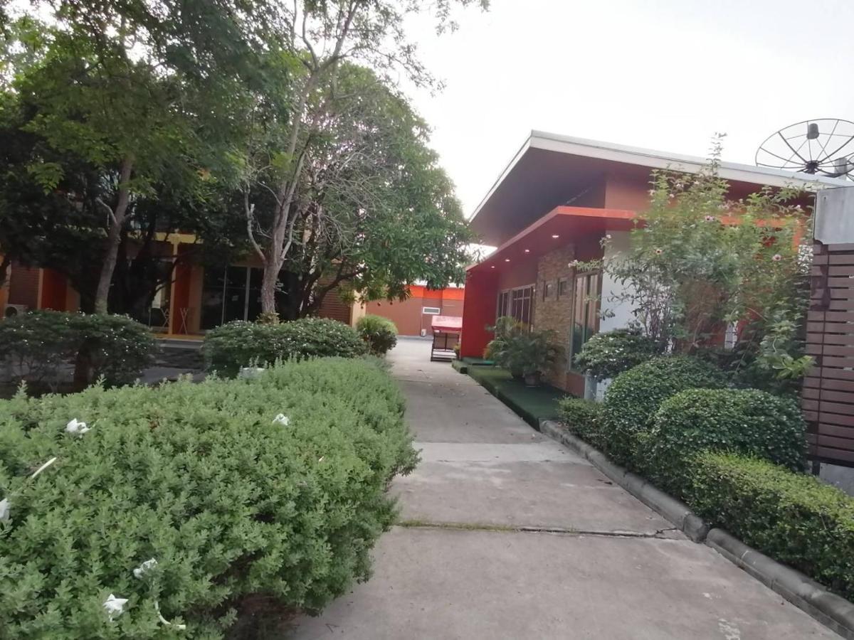 Bangkok.Grand.Resort Bang Bo Eksteriør billede